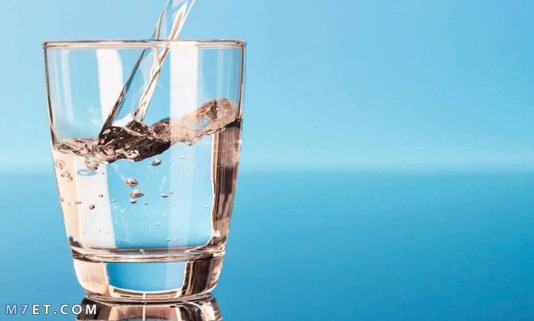 البشرة يساعد شرب بكثرة على الماء شرب الماء