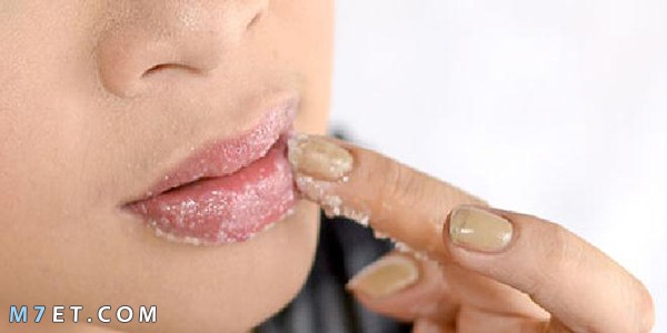 علاج السواد حول الفم