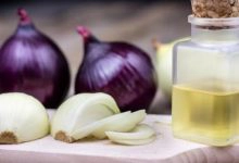 Photo of ماء البصل والثوم للشعر الفوائد والأضرار وكيفية الاستخدام