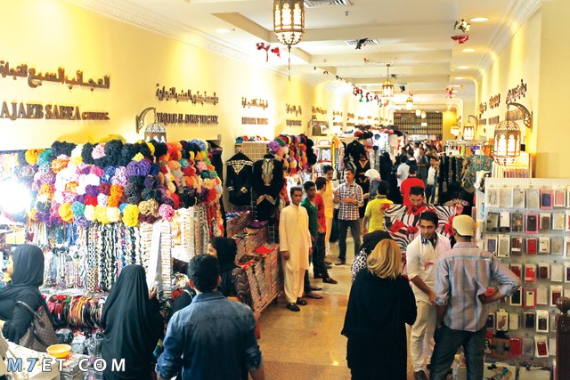 اين يقع سوق نايف في دبي