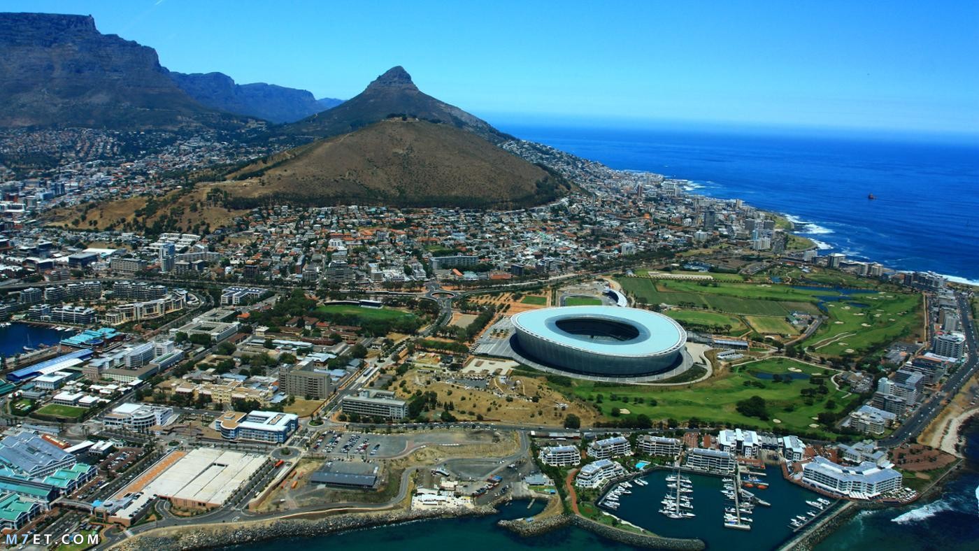 name the commercial and industrial capital of south africa