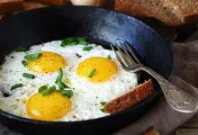 Photo of السعرات الحرارية في البيض المقلي بزيت الزيتون