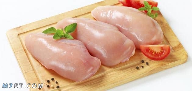 السعرات الحرارية في صدور الدجاج