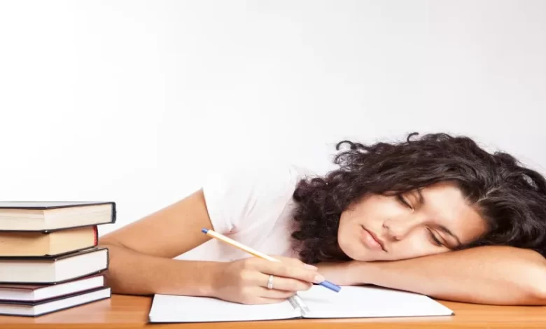 علاج الخمول والتعب والرغبة الشديدة في النوم
