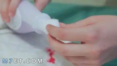 Photo of كيفيه إزالة المناكير من الملابس بمكونات في المنزل