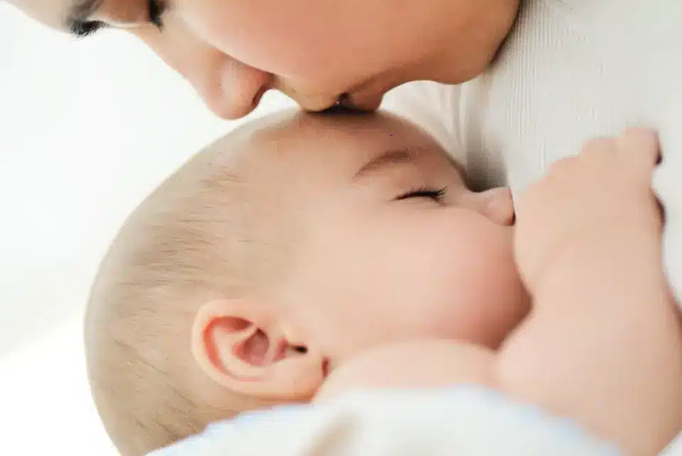  الرضاعة في المنام للعزباء