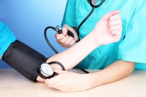 علاج الضغط المنخفض 100/60